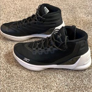 Under Armour Curry 3 shoes